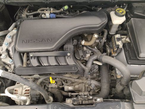 Used 2017 Nissan Rogue Sport SV FWD image 30