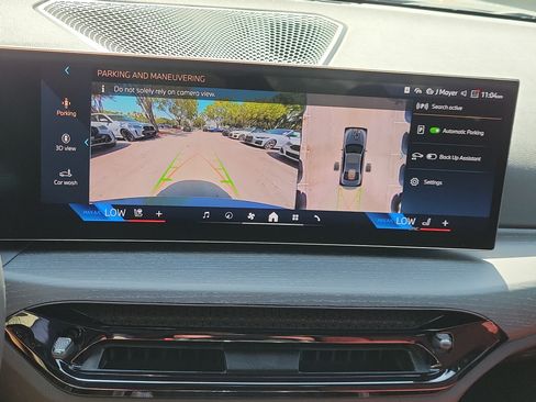 New 2026 BMW 330i Sedan w/ Convenience Package RWD image 23