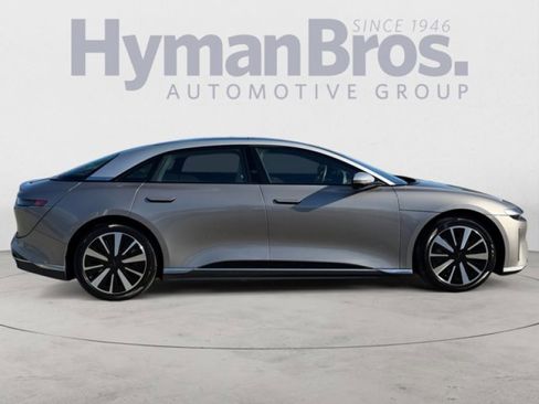 Used 2023 Lucid Air Grand Touring image 2