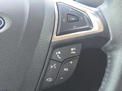 Used 2022 Ford Edge SEL w/ Sport Appearance Package AWD/4WD image 40