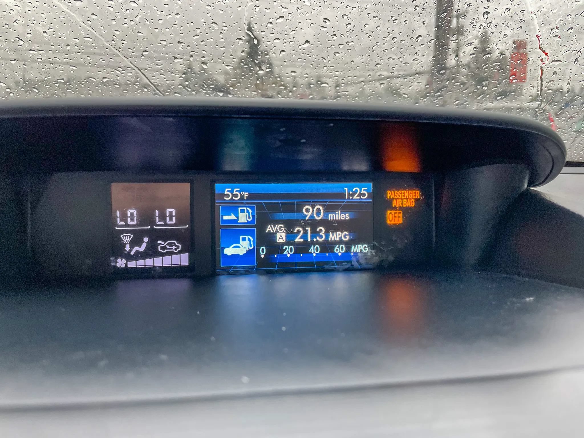 Used 2015 Subaru Forester 2.5i Touring AWD/4WD image 18