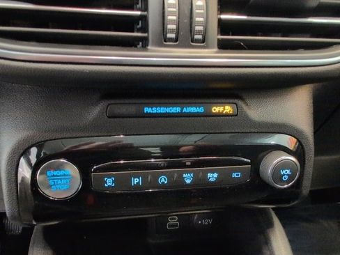 Certified 2024 Ford Escape Platinum image 20