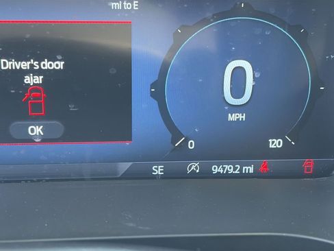 Used 2025 Ford F150 XLT w/ Equipment Group 301A Standard image 17