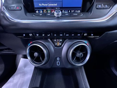 Used 2022 Chevrolet Blazer LT w/ Sound & Technology Package AWD/4WD image 29