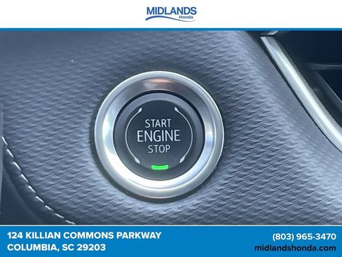 Used 2025 Chevrolet Equinox LT FWD image 24