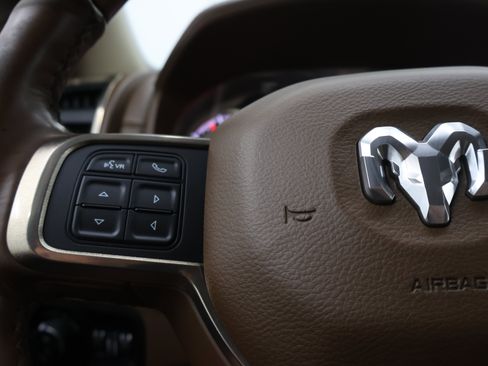 Used 2019 RAM 2500 Limited AWD/4WD image 15