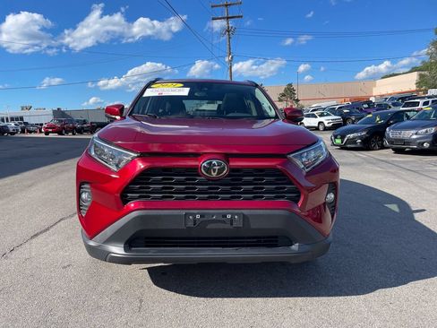 Used 2021 Toyota RAV4 XLE w/ Convenience Package AWD/4WD image 5