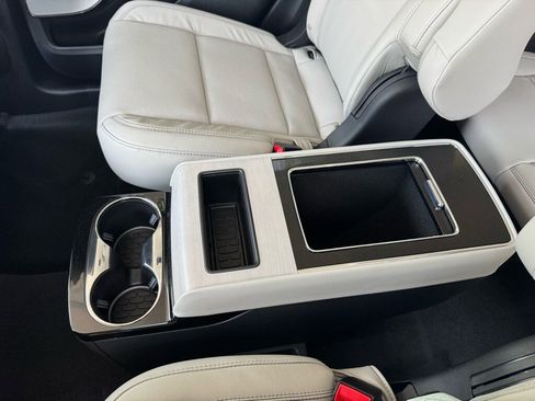 New 2025 Lincoln Aviator Reserve w/ Equipment Group 201A image 23