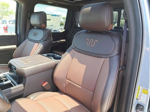 New 2025 Ford F250 King Ranch w/ Chrome Package image 18