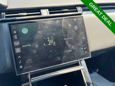 Used 2025 Land Rover Range Rover Velar Dynamic SE AWD/4WD image 21