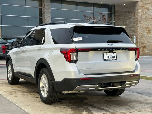 New 2026 Ford Explorer Active w/ Active Comfort Package image 33