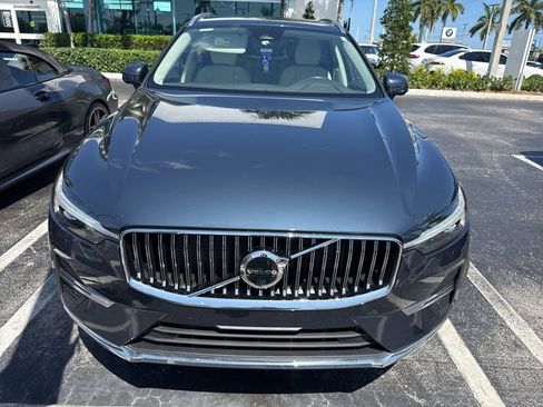 Used 2023 Volvo XC60 T8 Plus w/ Protection Package Premier AWD/4WD image 10