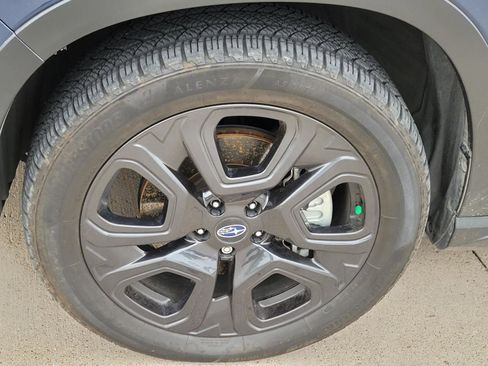 Certified 2024 Subaru Ascent Onyx Edition Limited AWD/4WD image 2