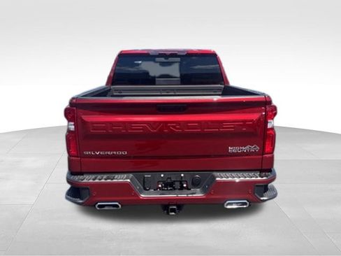Certified 2025 Chevrolet Silverado 1500 High Country AWD/4WD image 3