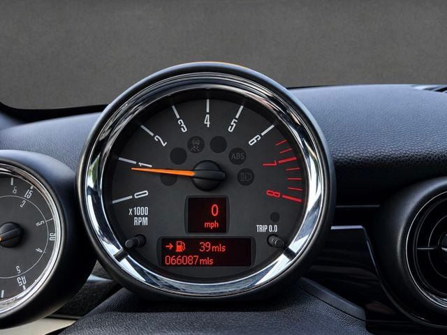 Used 2015 MINI Cooper Roadster S FWD image 16