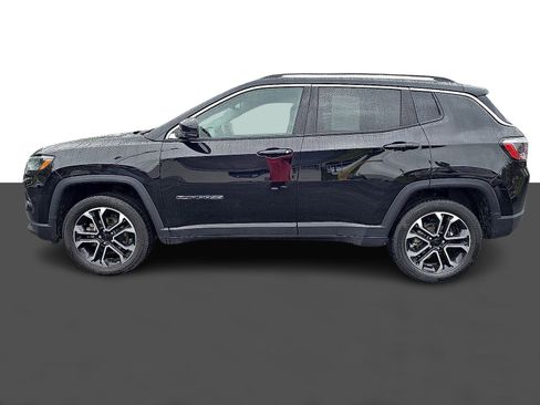 Used 2022 Jeep Compass Limited image 7