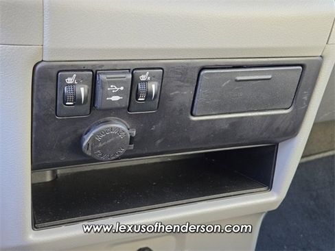 Used 2018 Toyota Sienna XLE w/ XLE Navigation Package image 26