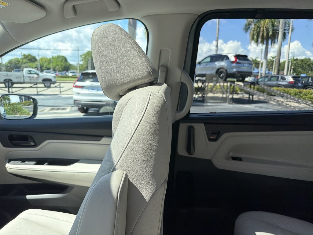 New 2027 Honda Odyssey EX-L image 12