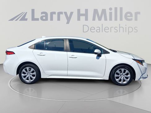 Certified 2023 Toyota Corolla LE FWD image 6