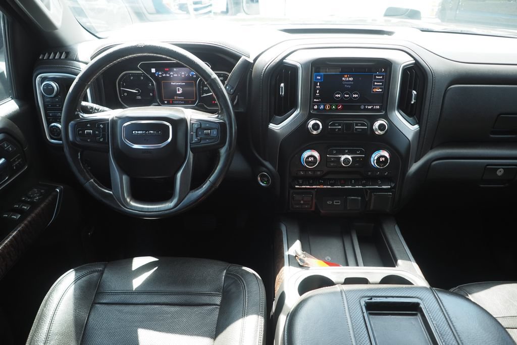 Used 2020 GMC Sierra 2500 Denali w/ Denali Ultimate Package AWD/4WD image 19