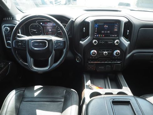 Used 2020 GMC Sierra 2500 Denali w/ Denali Ultimate Package AWD/4WD image 19