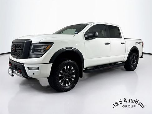 Used 2024 Nissan Titan PRO-4X w/ Pro-4x Utility Package AWD/4WD image 3