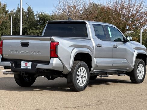 New 2025 Toyota Tacoma SR5 image 4