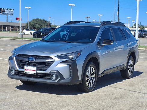 Used 2023 Subaru Outback Premium AWD/4WD image 5