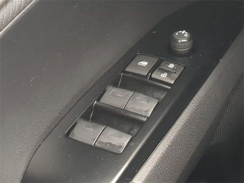 Certified 2025 Toyota Camry LE image 21