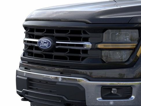 New 2026 Ford F150 XLT w/ Equipment Group 302A MID image 18