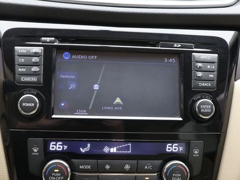 Used 2015 Nissan Rogue SV w/ SV Premium Package AWD/4WD image 21