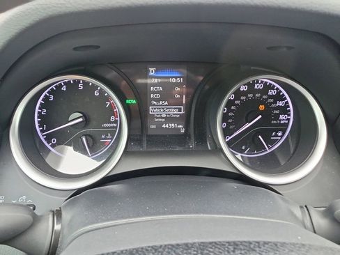 Used 2024 Toyota Camry LE w/ Convenience Package FWD image 16