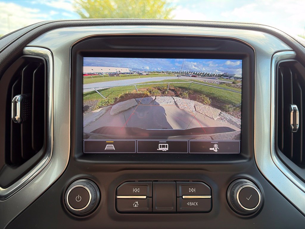 Used 2022 Chevrolet Silverado 2500 LTZ w/ Safety Package AWD/4WD image 16
