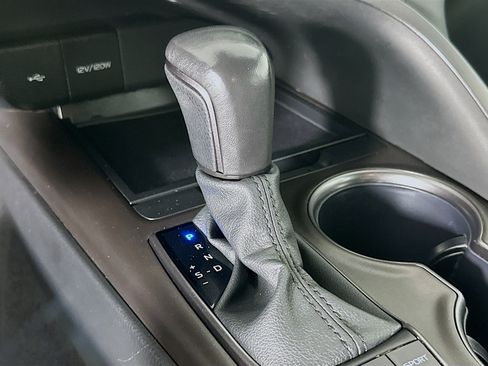Used 2024 Toyota Camry SE FWD image 24