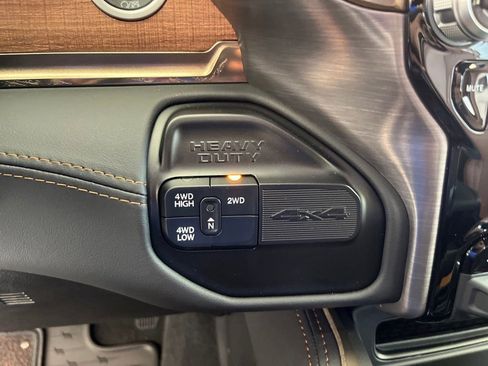 New 2024 RAM 2500 Limited image 9