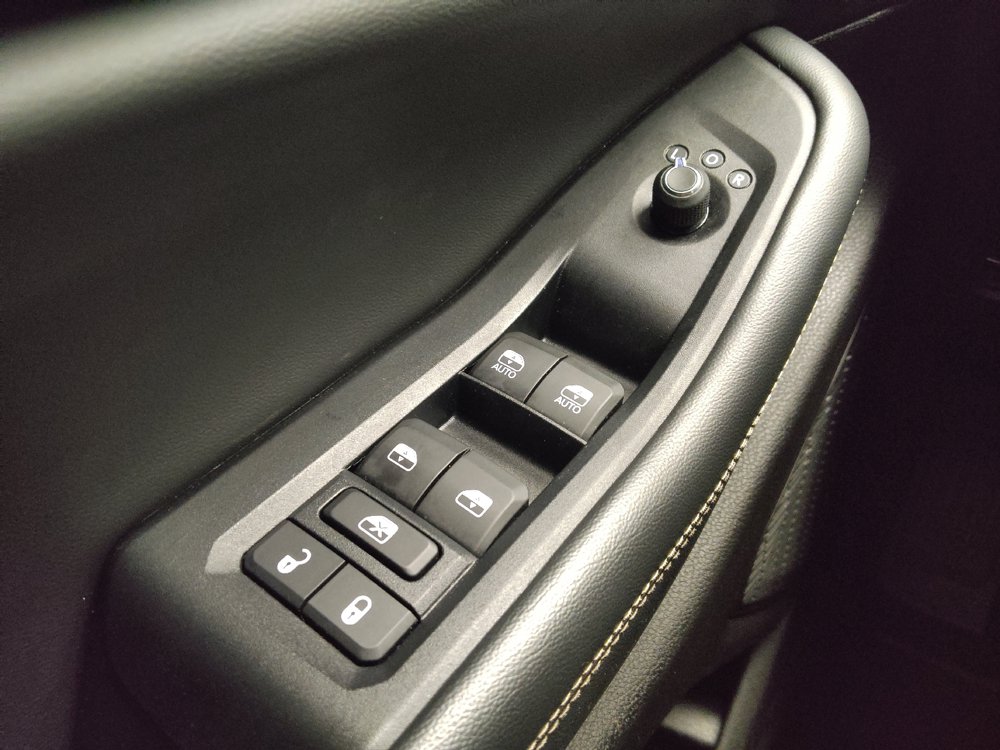 Used 2023 Jeep Grand Cherokee Altitude AWD/4WD image 27