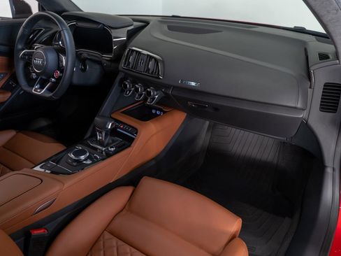 Used 2023 Audi R8 V10 performance image 12