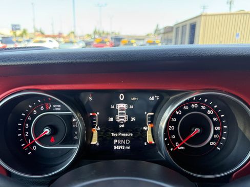 Used 2018 Jeep Wrangler Unlimited Rubicon AWD/4WD image 26