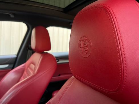 Used 2019 Alfa Romeo Stelvio Ti Sport w/ Quick Order Package 22S Sport image 16