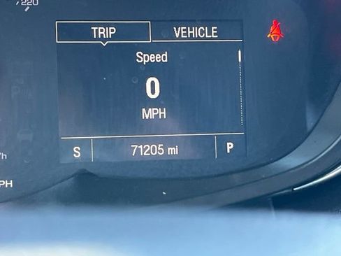 Used 2018 Chevrolet Trax LS FWD image 36