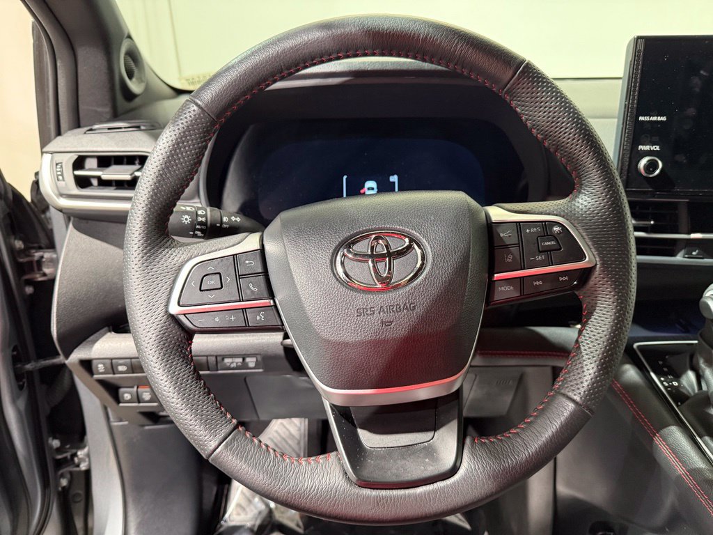 Certified 2026 Toyota Sienna XSE AWD/4WD image 25