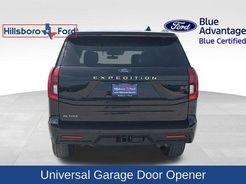 Certified 2025 Ford Expedition Active AWD/4WD image 6