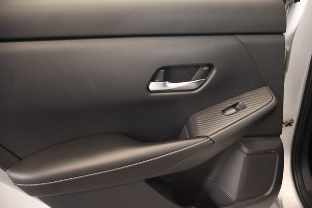Used 2020 Nissan Sentra SV FWD image 27