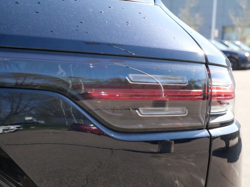 Used 2023 Porsche Cayenne AWD/4WD image 11
