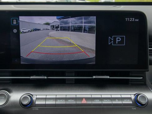 Certified 2025 Hyundai Kona SEL FWD image 28