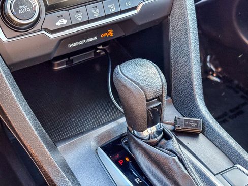 Used 2020 Honda Civic LX image 25