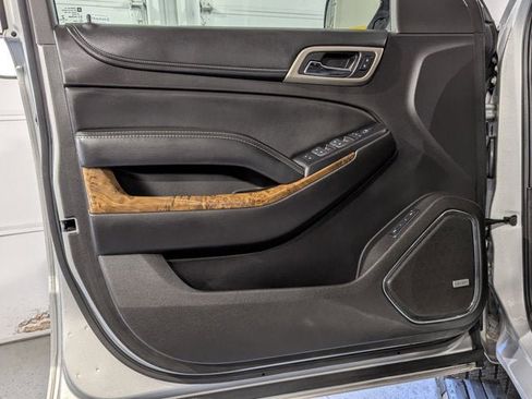 Used 2016 GMC Yukon XL Denali w/ Open Road Package image 17