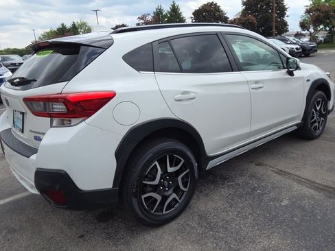 Used 2023 Subaru Crosstrek Hybrid w/ Moonroof Package w/Navigation AWD/4WD image 8