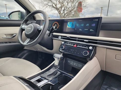 Used 2025 Hyundai Tucson SEL image 17