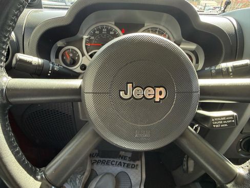 Used 2010 Jeep Wrangler Unlimited Sport w/ PWR Convenience Group image 18